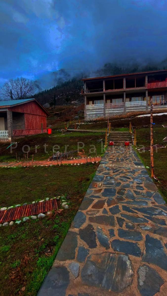 Khana Badosh Resort Kalam Exterior foto